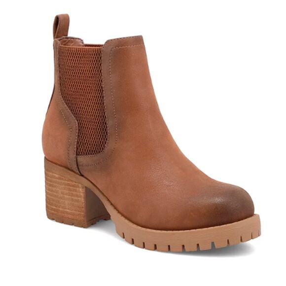 MIA Shoes - Women's Jonna Lug Sole Block-Heel Booties Cognac Brown NEW Size 9